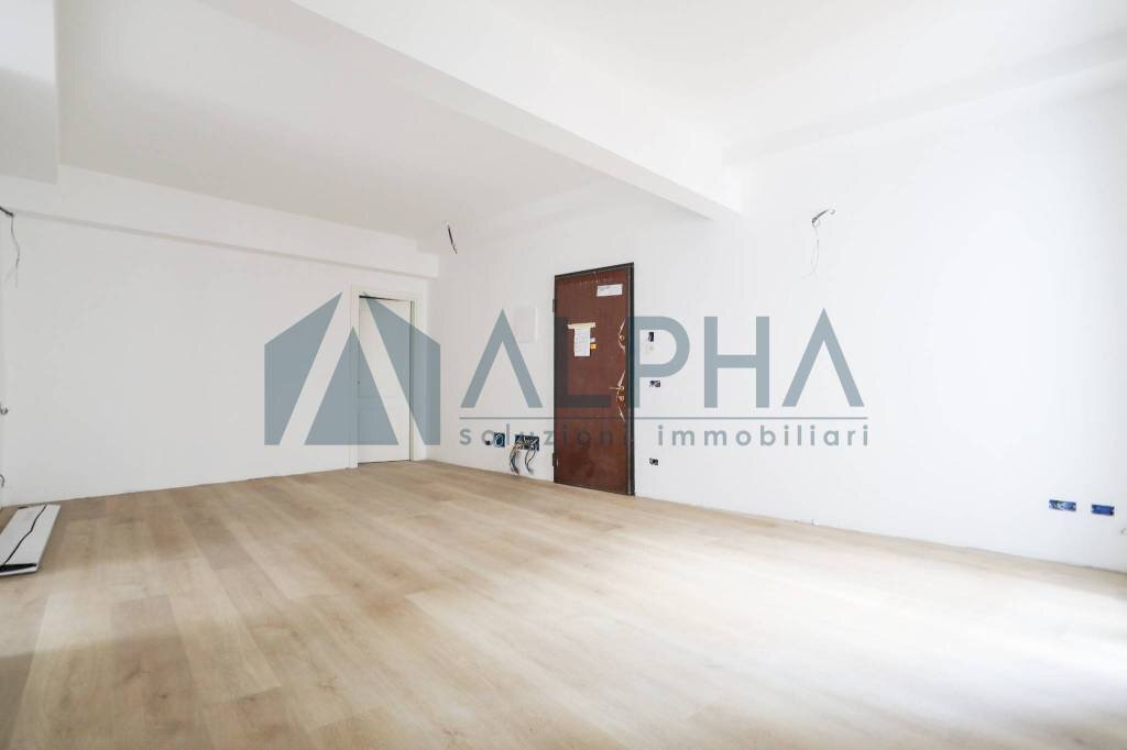 Stanza non arredata - Monolocale via Mura Sant'Agostino, Cesena - foto 3