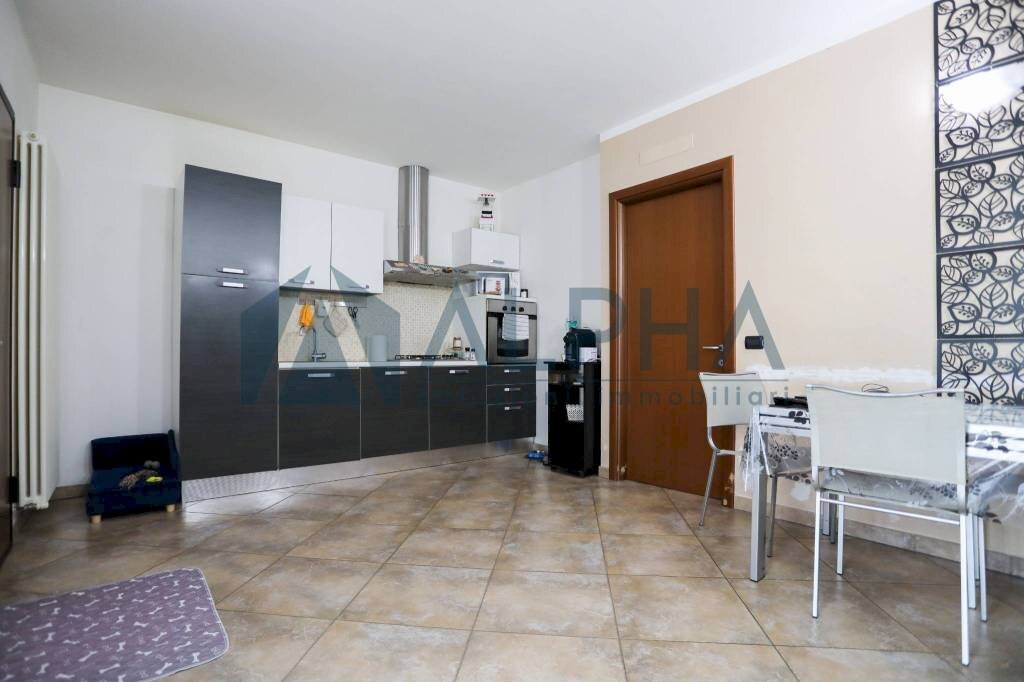 Salone - Bilocale via Edgardo Macrelli, Cesena - foto 1