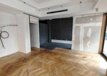 Interno non residenziale - Shop largo dei Colli Albani, Roma - photo 5