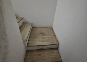 Scala - Shop largo dei Colli Albani, Roma - photo 18