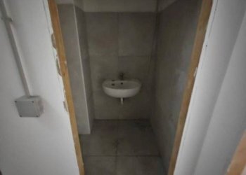 Bagno - Shop largo dei Colli Albani, Roma - photo 21