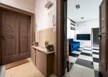 Interno palazzo - Four-room apartment via Angelo Brunetti, Roma (neighborhood Centro Storico) - photo 49