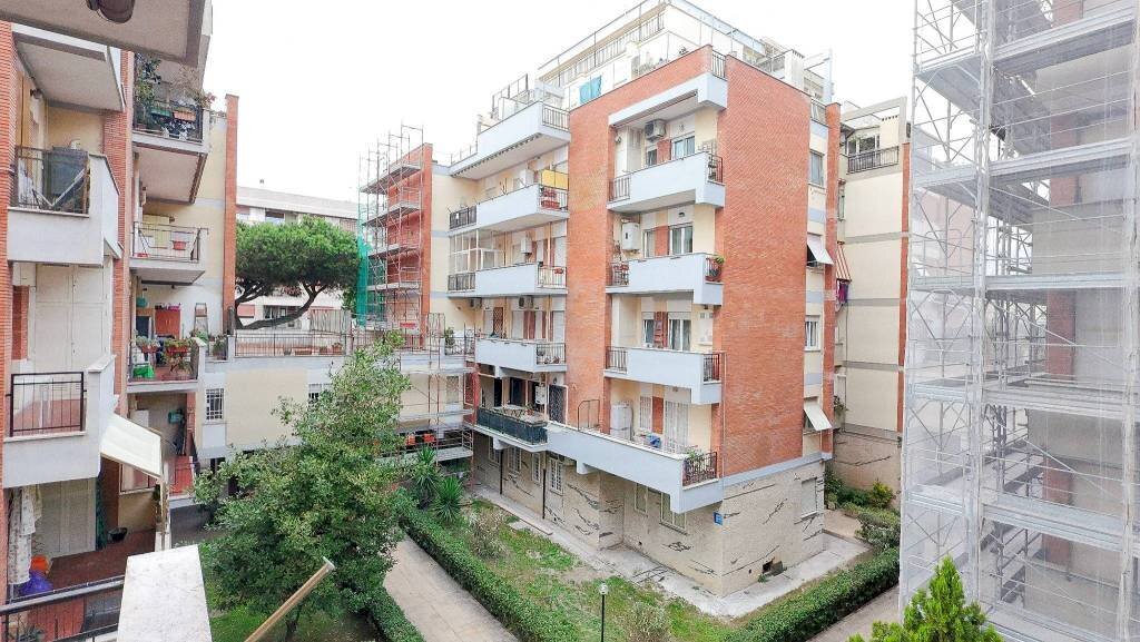Vista - Bilocale via Capo Spartivento, Roma (zona Lido di Ostia) - foto 3