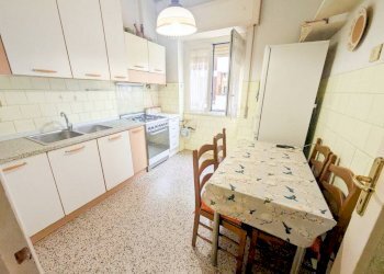 Cucina - Bilocale via Capo Spartivento, Roma (zona Lido di Ostia) - foto 8