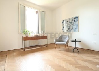 WhatsApp Image 2025-10-23 at 14.27.55 (4).jpeg - Trilocale Via Gaetano Maccà 12, Vicenza - foto 7