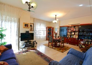 DSC_0202.JPG - Four-room apartment Messina - photo 8