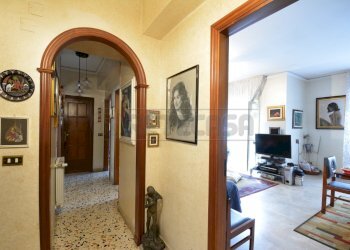 DSC_0204.JPG - Four-room apartment Messina - photo 9