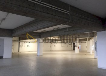 magazzino - Magazzino Strada Cambiano 220, Chieri - foto 4