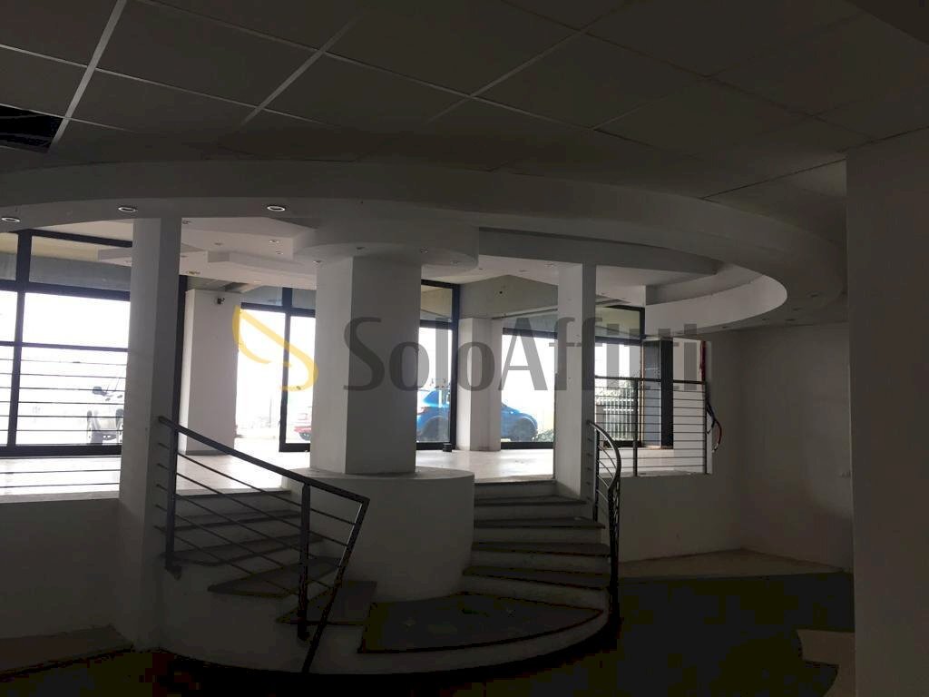 area vendita - Locale Commerciale Strada Cambiano 220, Chieri - foto 3