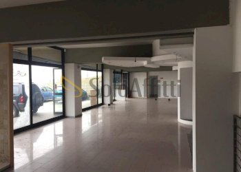 area vendita - Locale Commerciale Strada Cambiano 220, Chieri - foto 1