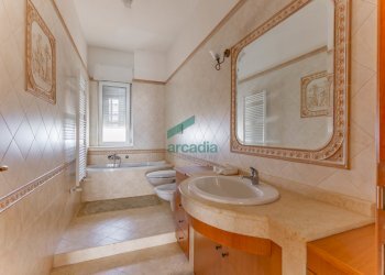 bagno - Quadrilocale Via Pordenone 12, Bari - foto 10