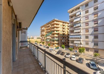 viste - Quadrilocale Via Pordenone 12, Bari - foto 16