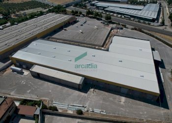 viste - Locale Commerciale SP231 98, Terlizzi - foto 2