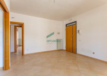 sala - Three-room apartment Via Benigno Zaccagnini 1, Bitetto - photo 2