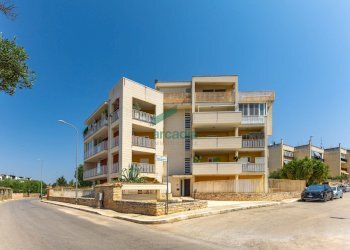 facciata - Three-room apartment Via Benigno Zaccagnini 1, Bitetto - photo 26