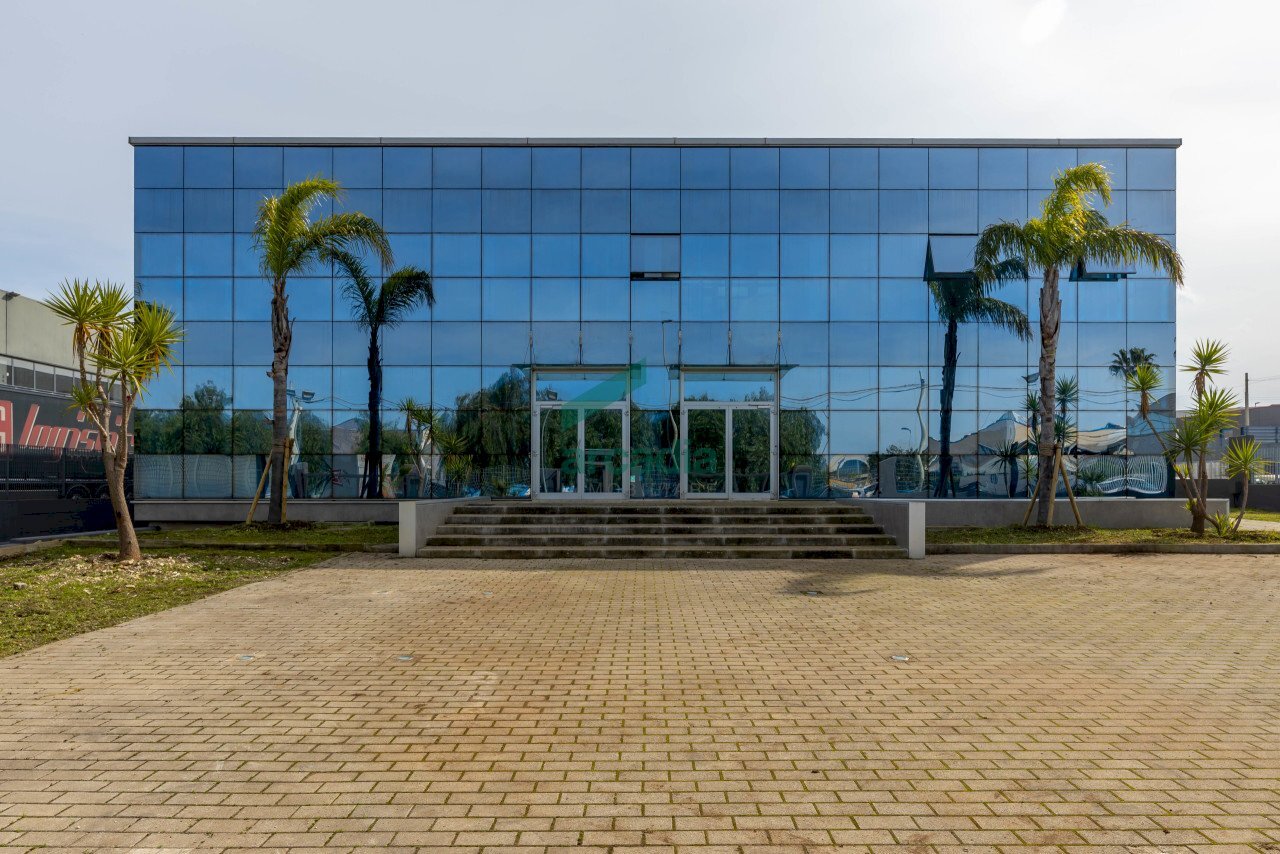 facciata - Office Largo degli Stagnini 6, Modugno - photo 1