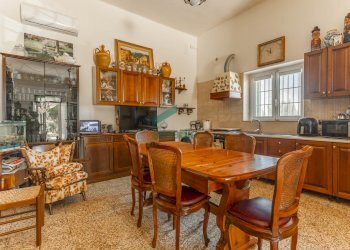 cucina - Villa Strada Comunale della Contrada delle Guadiane 25 A, Castellana Grotte - photo 12