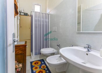 bagno - Villa Strada Comunale della Contrada delle Guadiane 25 A, Castellana Grotte - photo 24