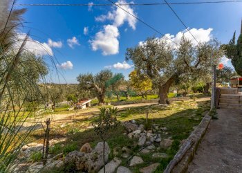 vista - Villa Strada Comunale della Contrada delle Guadiane 25 A, Castellana Grotte - photo 28