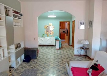 IMG-20251021-WA0027.jpg - Appartamento Sarzana - foto 3