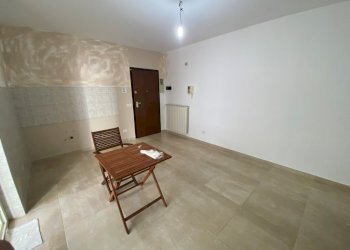 IMG_1038.jpg - Bilocale Via Giandomenico De Carolis 7c, Turi - foto 3