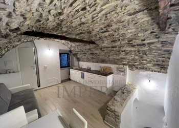 soggiorno e cucina - Bilocale Via Martiri della Liberta, Apricale - foto 3