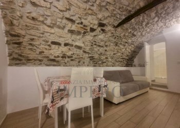 cucina e soggiorno - Bilocale Via Martiri della Liberta, Apricale - foto 8