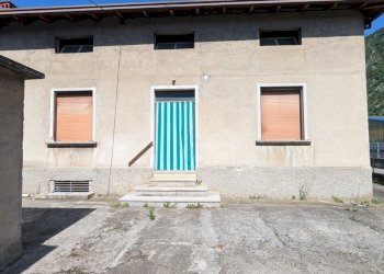 PXL_20250707_084758186.jpg - Villa VIA ABBIO  27, Vobarno - foto 3