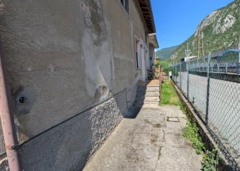 PXL_20250707_085810745.jpg - Villa VIA ABBIO  27, Vobarno - foto 16