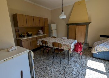 PXL_20250707_090904297.jpg - Villa VIA ABBIO  27, Vobarno - foto 19