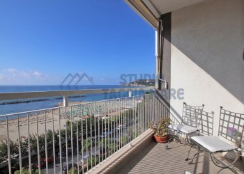 03.jpg - Trilocale VIA SANT ERASMO, Taggia - foto 3