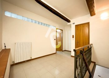 9DAE4901-506D-483F-8B0D-544F719F19DE.jpeg - Two-room apartment Jesi - photo 13