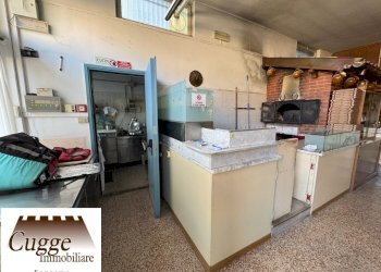 Immagine WhatsApp 2025-10-28 ore 16.30.14_98d754f6 - Locale Commerciale Strada Sen. Ernesto Marsaglia 89, Sanremo - foto 10