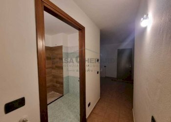 WhatsApp Image 2025-10-22 at 11.51.40.jpeg - Monolocale Terno d'Isola - foto 15