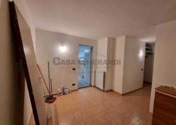 WhatsApp Image 2025-10-22 at 11.51.42.jpeg - Monolocale Terno d'Isola - foto 17