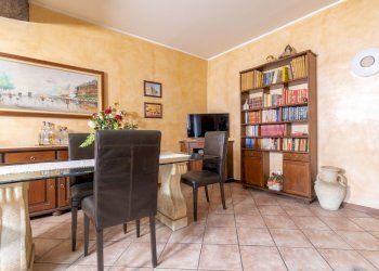 010_Brescia_centro_quadrilocale_sala.jpg - Quadrilocale Brescia - foto 10