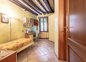 014_Brescia_centro_quadrilocale_camera3.jpg - Quadrilocale Brescia - foto 18