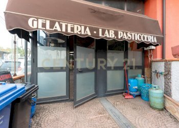 Gastronomia Camporotondo (8).jpg - Pasticceria Viale Papa Giovanni XXIII 46, Camporotondo Etneo - foto 8