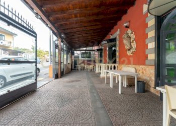 Gastronomia Camporotondo (10).jpg - Pasticceria Viale Papa Giovanni XXIII 46, Camporotondo Etneo - foto 10