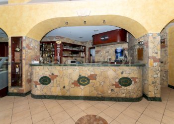 Gastronomia Camporotondo (13).jpg - Pasticceria Viale Papa Giovanni XXIII 46, Camporotondo Etneo - foto 13