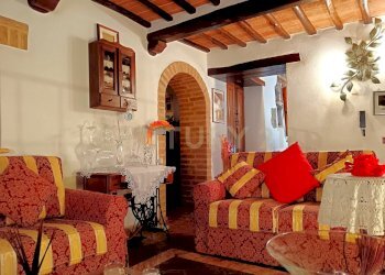 IMG_20241123_102807_edit_188558527790238.jpg - Terratetto - Terracielo Via Moglio 56, Montalcino - foto 2