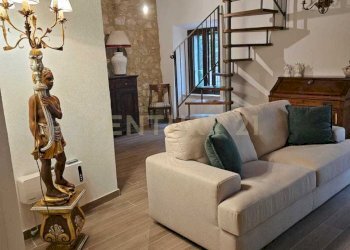 PHOTO-2025-10-05-10-35-11 (1).jpg - Porzione di casa via della cisterna  snc, Semproniano - foto 1