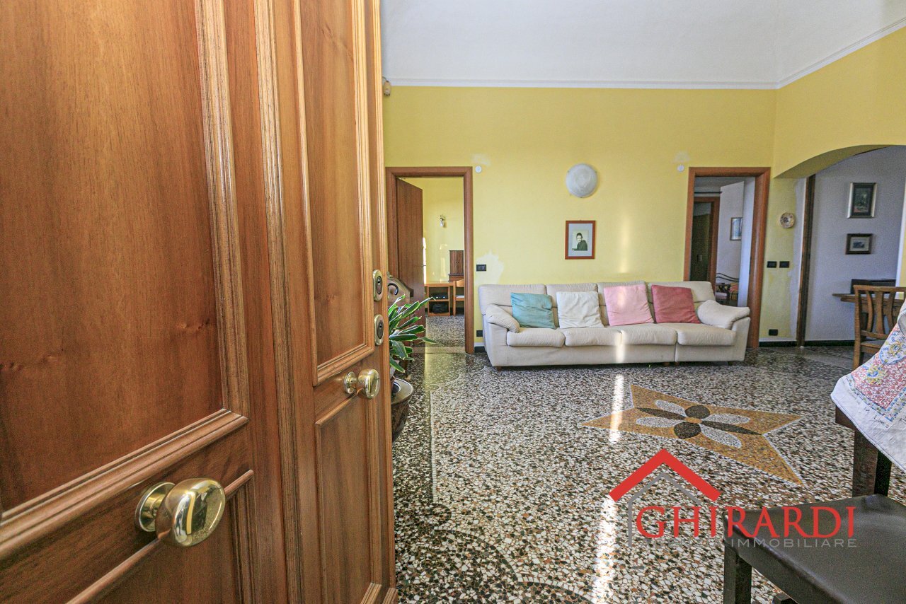 1.0 ingresso.jpg - Appartamento VIA CHIARAVAGNA  7, Genova - foto 2