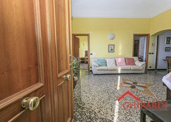 1.0 ingresso.jpg - Appartamento VIA CHIARAVAGNA  7, Genova - foto 2