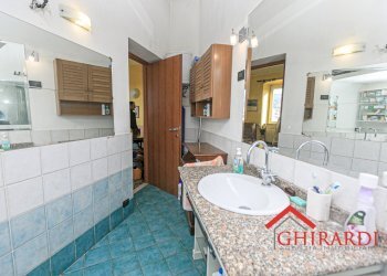 6.1 bagno.jpg - Appartamento VIA CHIARAVAGNA  7, Genova - foto 22
