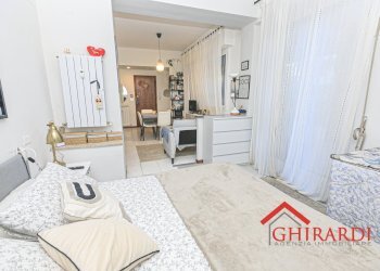 2.5 camera.jpg - Trilocale VIALE MODUGNO 16, Genova - foto 13