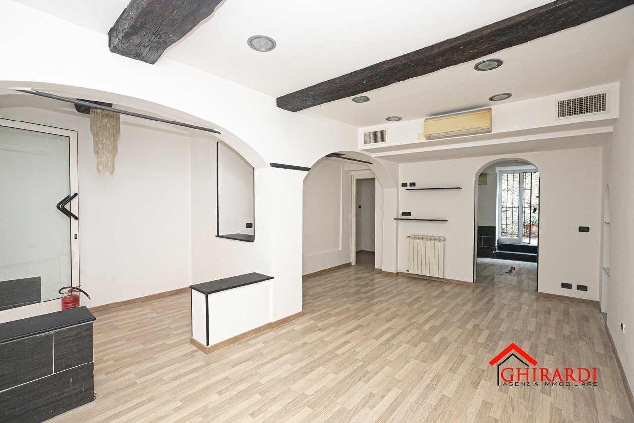 1.4 locale1.jpg - Locale Commerciale VIA VADO 17R, Genova - foto 1