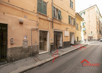 7.0 vetrine.jpg - Locale Commerciale VIA VADO 17R, Genova - foto 27