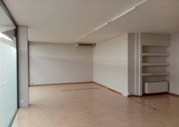 IMG_20260119_111717.jpg - Ufficio VIA FAVAGROSSA 14, Casalmaggiore - foto 4