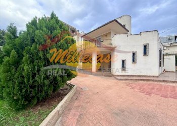 a9815e6b-9000-4503-acff-0a359afc70a1.jpg - Villa VIA AVOLA, Siracusa - foto 1